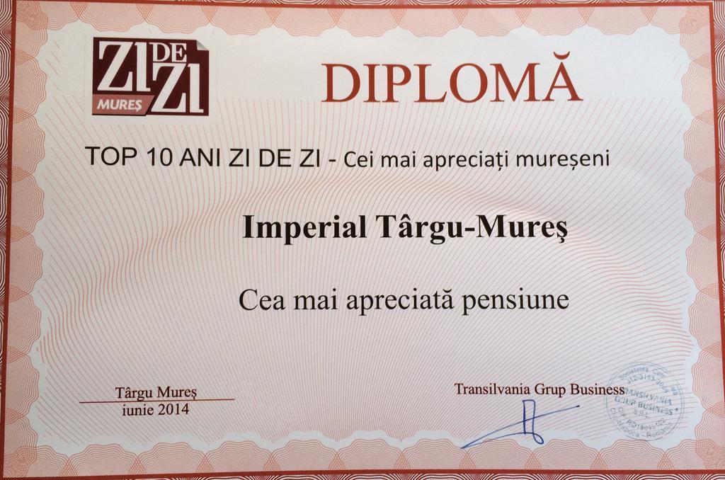 Pensiunea Imperial Targu Mures Ngoại thất bức ảnh